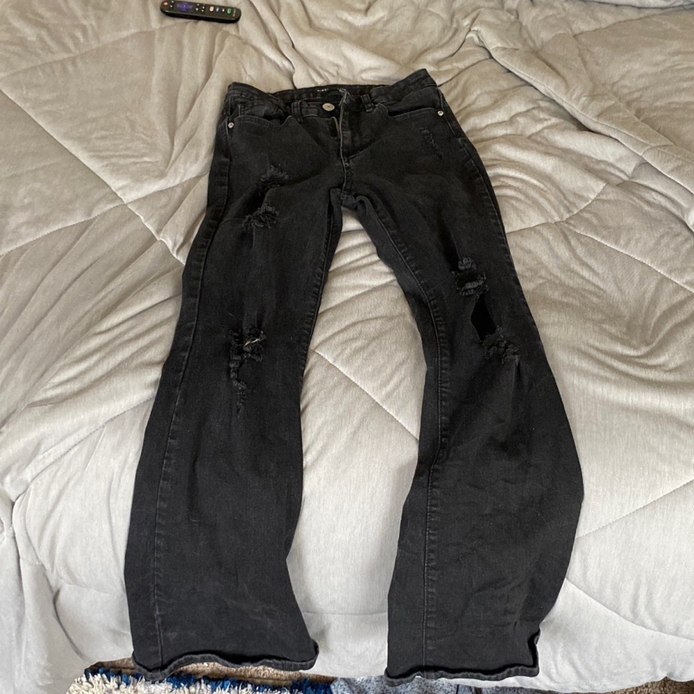 Almost famous women size 3 black wide leg ripped jeans